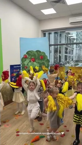 Нажми и смотри