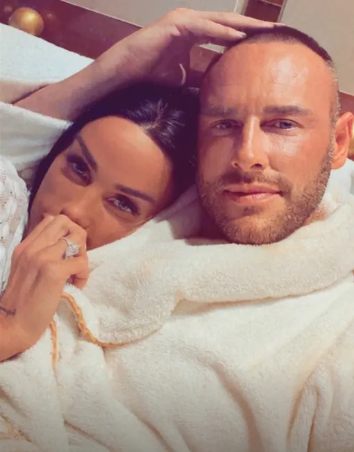 Кэти Прайс и Ли Эндрюс