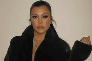 «Я пережила внутриутробную операцию»: Кортни Кардашьян рассказала, как врачи спасли ее сына