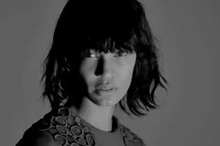 Звездный состав: Кендалл, Джоан, Наташа и другие в новом видео Marc Jacobs Звездный состав: Кендалл, Джоан, Наташа и другие в новом видео Marc Jacobs