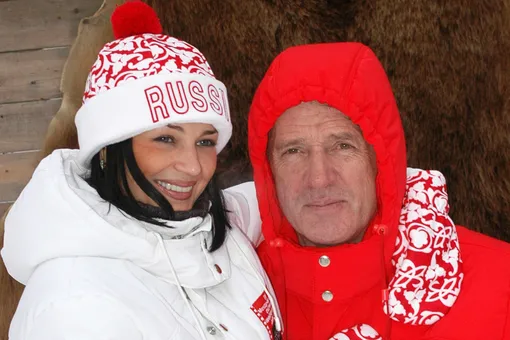 «Намного старше»: вдова Александра Абдулова называет нового возлюбленного мужем «Намного старше»: вдова Александра Абдулова называет нового возлюбленного мужем