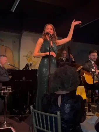 Нажми и смотри