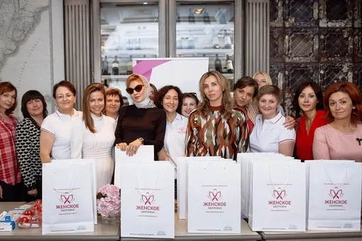 Звезды посетили благотворительное мероприятие программы «Женское здоровье» Звезды посетили благотворительное мероприятие программы «Женское здоровье»