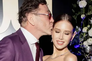 Аврора Киба показала чувственное видео с Григорием Лепсом после скандалов с Киркоровым и его фавориткой Аврора Киба показала чувственное видео с Григорием Лепсом после скандалов с Киркоровым и его фавориткой