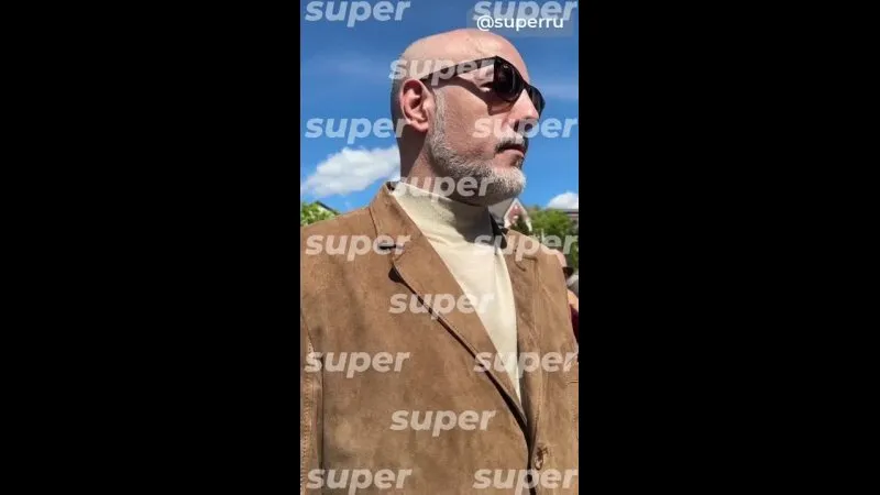 Нажми и смотри