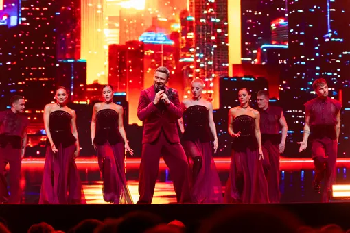 Сергей Лазарев, Жасмин, Наталья Подольская, Владимир Пресняков и другие на «Золотом Граммофоне» в Санкт-Петербурге Сергей Лазарев, Жасмин, Наталья Подольская, Владимир Пресняков и другие на «Золотом Граммофоне» в Санкт-Петербурге