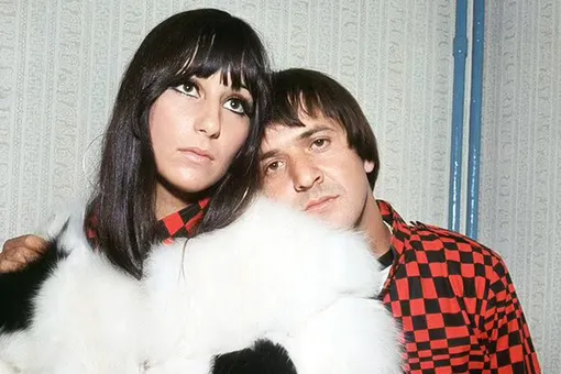 Шер рассказала о потери девственности, насилии в браке, выкидышах и аборте Шер рассказала о потери девственности, насилии в браке, выкидышах и аборте