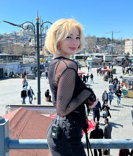 Настя Ивлеева снялась в Стамбуле Настя Ивлеева снялась в Стамбуле