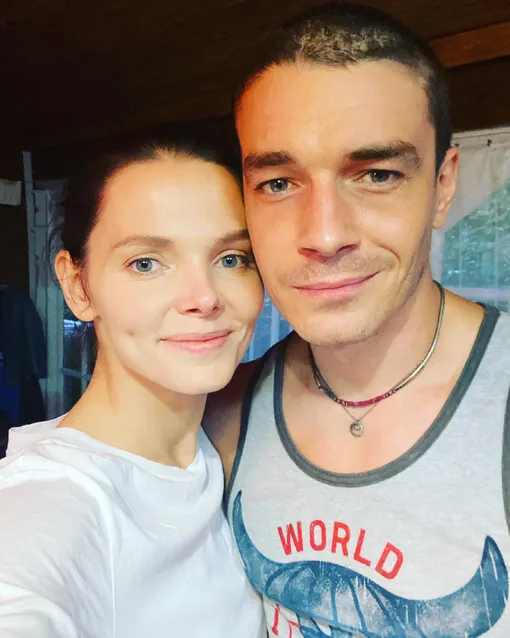 Елизавета Боярская и Максим Матвеев женаты 16 лет Елизавета Боярская и Максим Матвеев женаты 16 лет