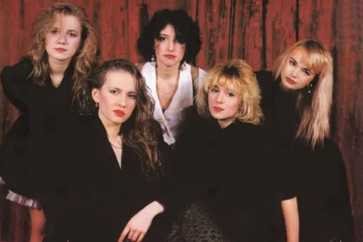 «Я психанула»: Светлана Костыко рассказала, как ушла из группы «Комбинация» «Я психанула»: Светлана Костыко рассказала, как ушла из группы «Комбинация»