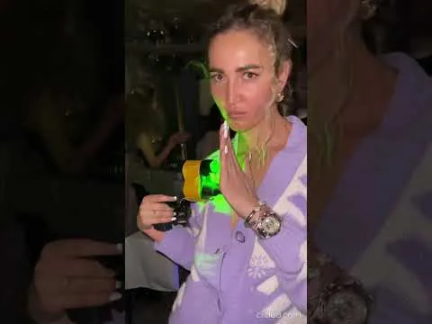 Нажми и смотри