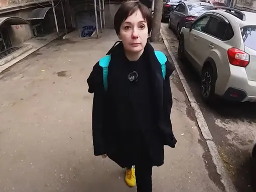 Чулпан Хаматова на улице в Тбилиси заявила, что очень хочет вернуться в Москву Чулпан Хаматова на улице в Тбилиси заявила, что очень хочет вернуться в Москву