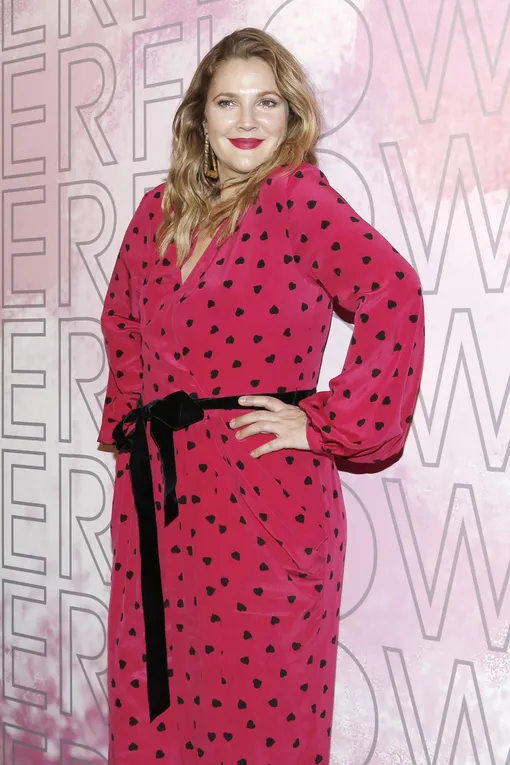 Дрю Бэрримор больше не ляжет под нож хирурга из-за зависимости от операций