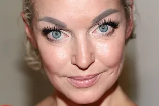 «Я впервые вышла в свет после операции»: Анастасия Волочкова получила премию в Москве «Я впервые вышла в свет после операции»: Анастасия Волочкова получила премию в Москве