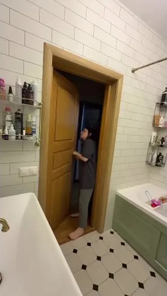 Нажми и смотри