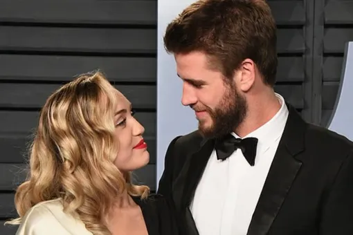 «Я храню платье с нашего первого свидания»: Майли Сайрус заверила, что не может забыть Лиама Хемсворта «Я храню платье с нашего первого свидания»: Майли Сайрус заверила, что не может забыть Лиама Хемсворта