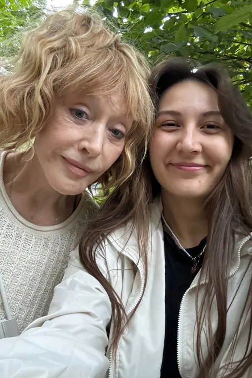 Алла Пугачева и Эльвира в Юрмале Алла Пугачева и Эльвира в Юрмале