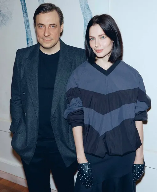 Евгений Цыганов и Юлия Снигирь на премьере фильма «Картины дружеских связей» Евгений Цыганов и Юлия Снигирь на премьере фильма «Картины дружеских связей»