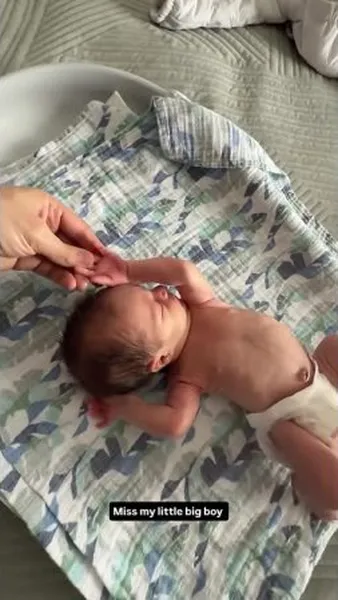 Нажми и смотри