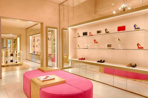 В Москве открылся флагманский магазин Charlotte Olympia В Москве открылся флагманский магазин Charlotte Olympia