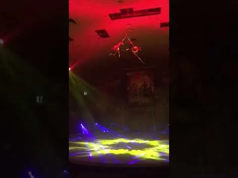 Нажми и смотри