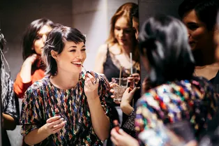 Твой личный фейсконтроль: какую косметику стоит взять с собой в ночной клуб