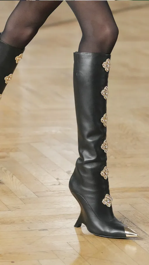 Blumarine, осень-зима 2026/2027 Blumarine, осень-зима 2026/2027