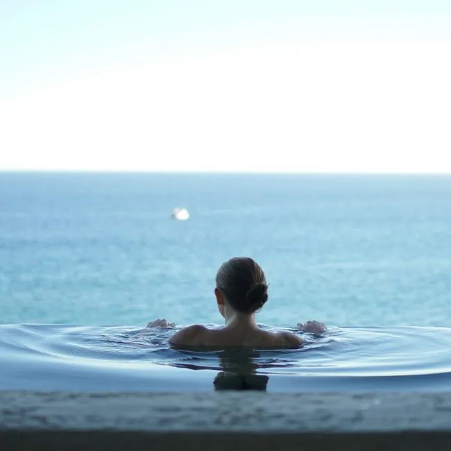 Отдохнуть и помолодеть 2 в 1: как правильно построить свой велнес-отпуск, чтобы он действительно работал