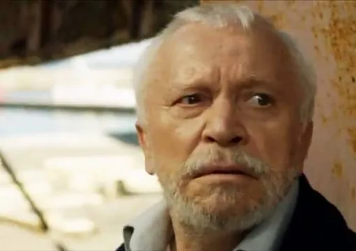 Виллен Новак в сериале «Пляж»