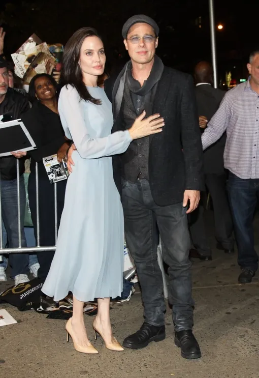 Анджелина Джоли рассказала о переживаниях после развода с Брэдом Питтом Анджелина Джоли рассказала о переживаниях после развода с Брэдом Питтом