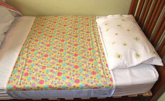 DIY ideas for an old shower curtain