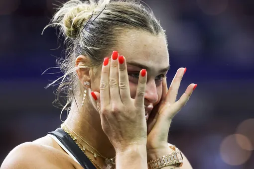 «Я вела себя ужасно»: Арина Соболенко после победы на US Open расплакалась, поцеловала бойфренда и сделала заявление