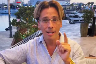 «После аварии не получается»: Максим Галкин объяснил, почему снял обручальное кольцо «После аварии не получается»: Максим Галкин объяснил, почему снял обручальное кольцо