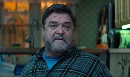 За роль в триллере «Кловерфилд, 10» Джон Гудман получил премию «Сатурн» как лучший актер второго плана Триллеры с высоким рейтингом и непредсказуемой развязкой