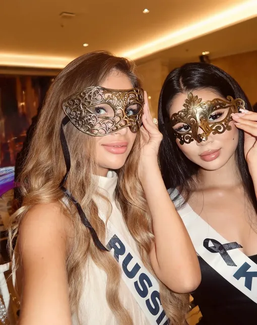 Анастасия Венза и Майя Турдалиева