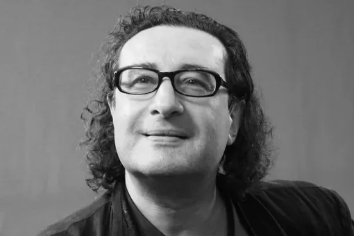 Умер после операции актер фильма «Шальная баба», худрук «Электротеатра Станиславский» Борис Юхананов Умер после операции актер фильма «Шальная баба», худрук «Электротеатра Станиславский» Борис Юхананов