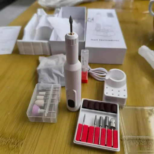 инструменты для домашнего маникюра