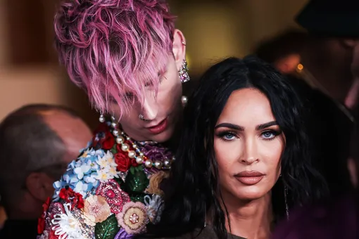 «Безумно влюблена»: Меган Фокс готова выйти замуж за Machine Gun Kelly после примирения «Безумно влюблена»: Меган Фокс готова выйти замуж за Machine Gun Kelly после примирения