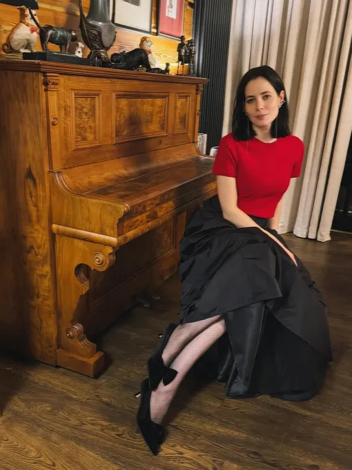 Юлия Снигирь показала предновогоднюю атмосферу дома