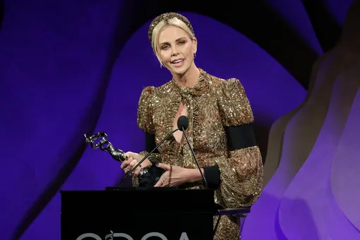 Терон вручили особый приз Терон вручили особый приз