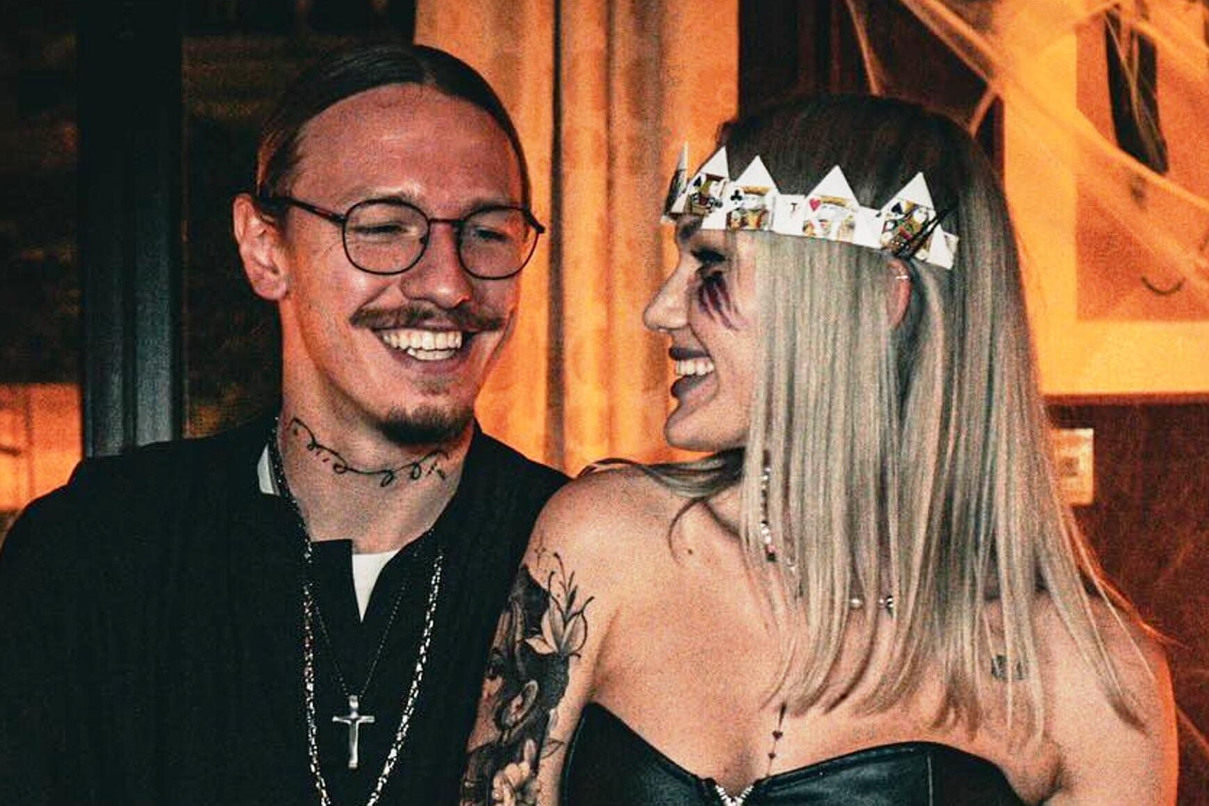 Стендап-комик Марина Кондратюк вышла замуж за вратаря «ПСЖ» Матвея Сафонова