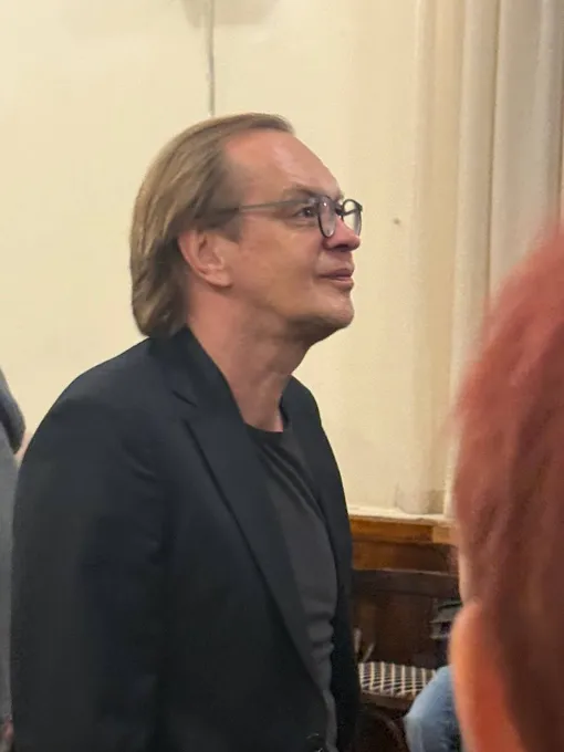 Актер Михаил Горевой пришел почтить память Александра Митты Актер Михаил Горевой пришел почтить память Александра Митты