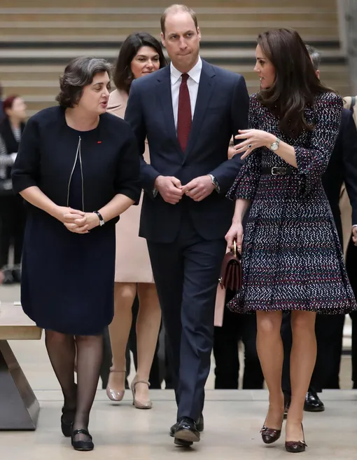 Директор Лувра Лоранс де Кар на встрече с принцем Уильямом и Кейт Миддлтон