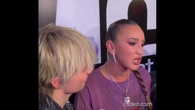 Нажми и смотри