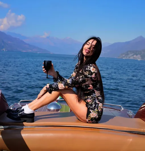 Оксана Самойлова позировала на яхте Оксана Самойлова позировала на яхте