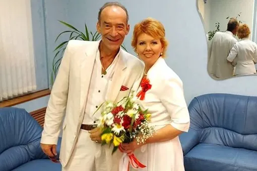 «Я женился в шестой раз, но снова на Лилии»: актер фильма «Приключения Электроника» Владимир Торсуев сыграл свадьбу «Я женился в шестой раз, но снова на Лилии»: актер фильма «Приключения Электроника» Владимир Торсуев сыграл свадьбу