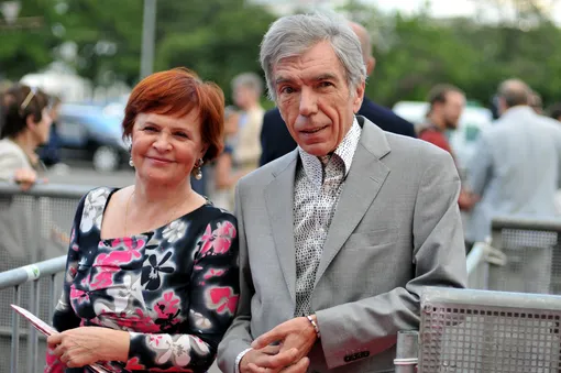 Элеонора Николаева не смогла жить без мужа Элеонора Николаева не смогла жить без мужа