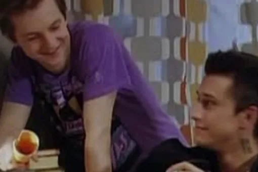 Закрытая школа: 1 сезон (4 серия) Закрытая школа: 1 сезон (4 серия)