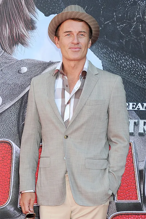 зачарованные актеры тогда и сейчас фото Джулиан Макмэхон зачарованные актеры тогда и сейчас фото Джулиан Макмэхон