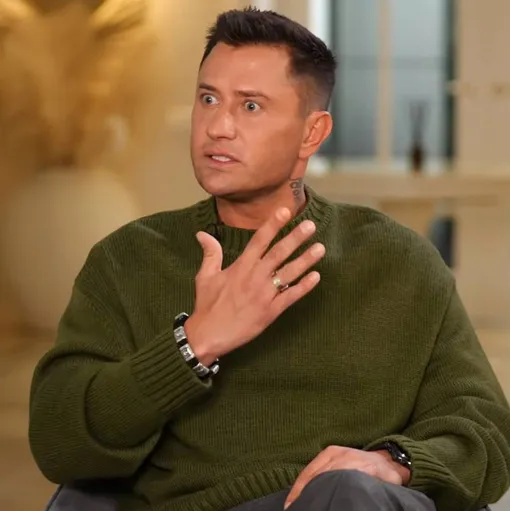 Павел Прилучный заявил, что не бил Агату Муцениеце